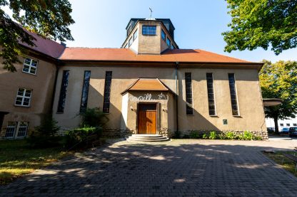 Katholische Pfarrkirche Zur Heiligsten Dreieinigkeit - Papillu